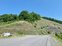 Upper reservoir directly behind the top of the mountain