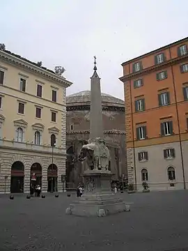 Piazza della Minerva towards the Pantheon