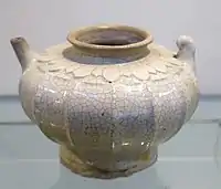 Teapot, Lý dynasty period, 11th–12th century