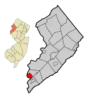 Location of Phillipsburg in Warren County highlighted in red (right). Inset map: Location of Warren County in New Jersey highlighted in orange (left).