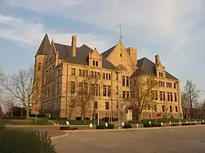The Wayne County Courthouse in Richmond