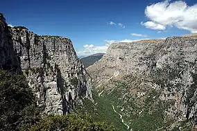 Image 26Vikos–Aoös National Park (from Geography of Greece)